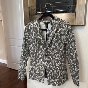 G.I.L.I. Gray and White Blazer Structured Suit Jacket